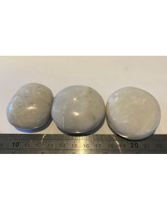 White Onyx Large Tumbled Stones FL701