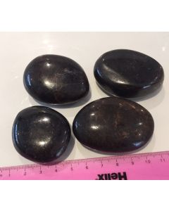 Garnet  Large Tumble stone MM416