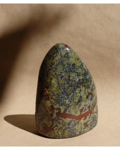 Dragon Stone Free Form HWH12