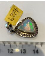 Opal Australian Pendant P010
