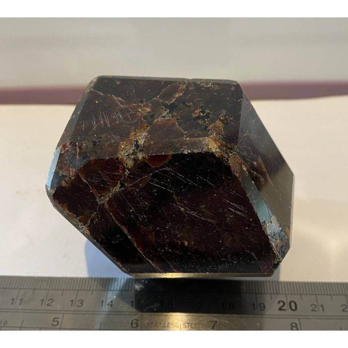 Garnet specimen CW720