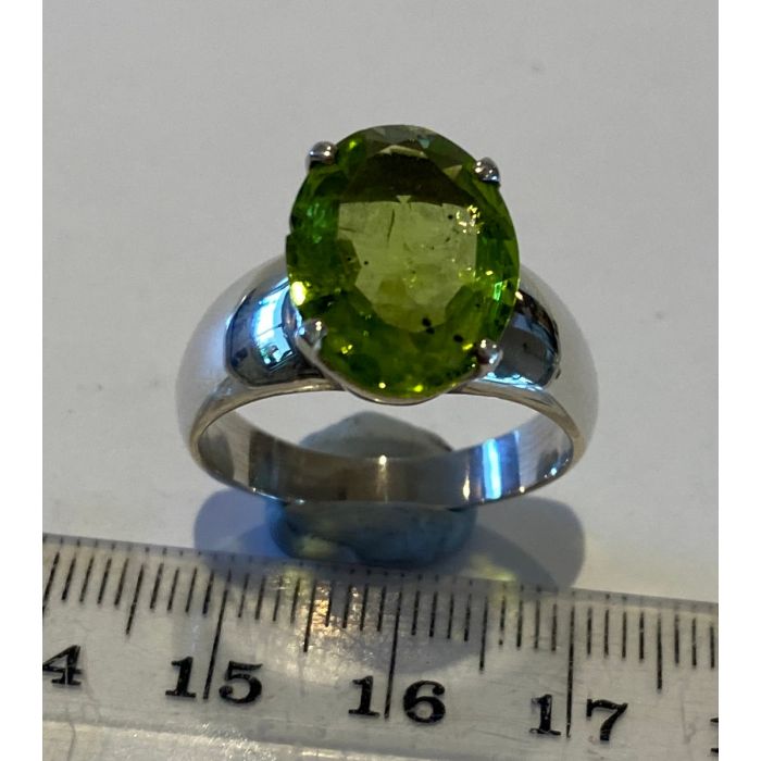 Peridot Ring PJ397