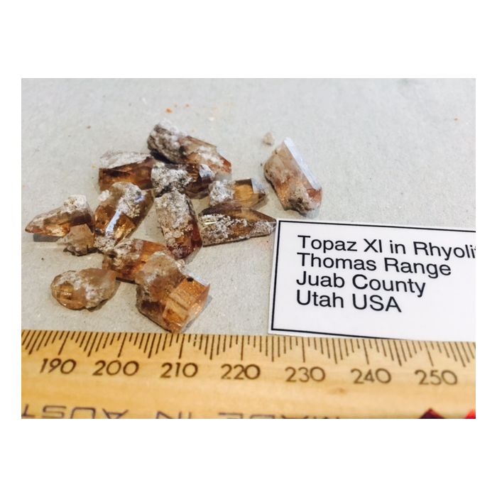 Imperial Topaz in Rhyolite G01